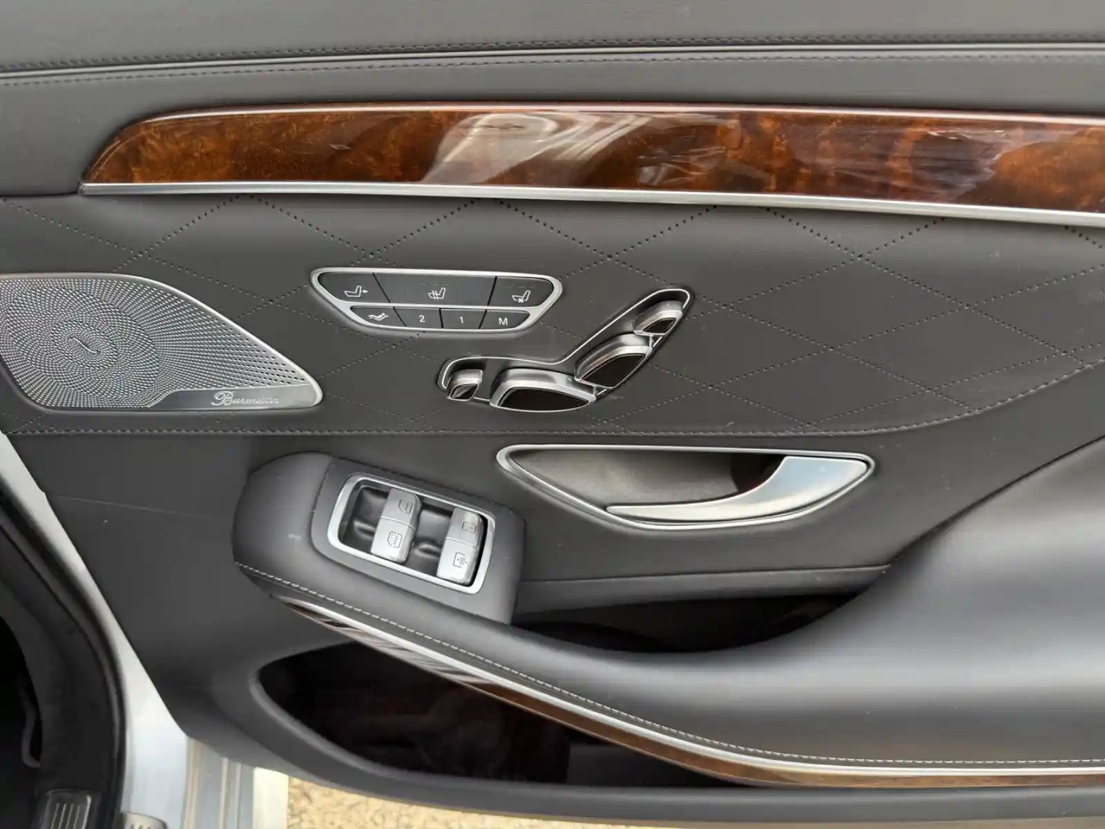 Mercedes-Benz S 500