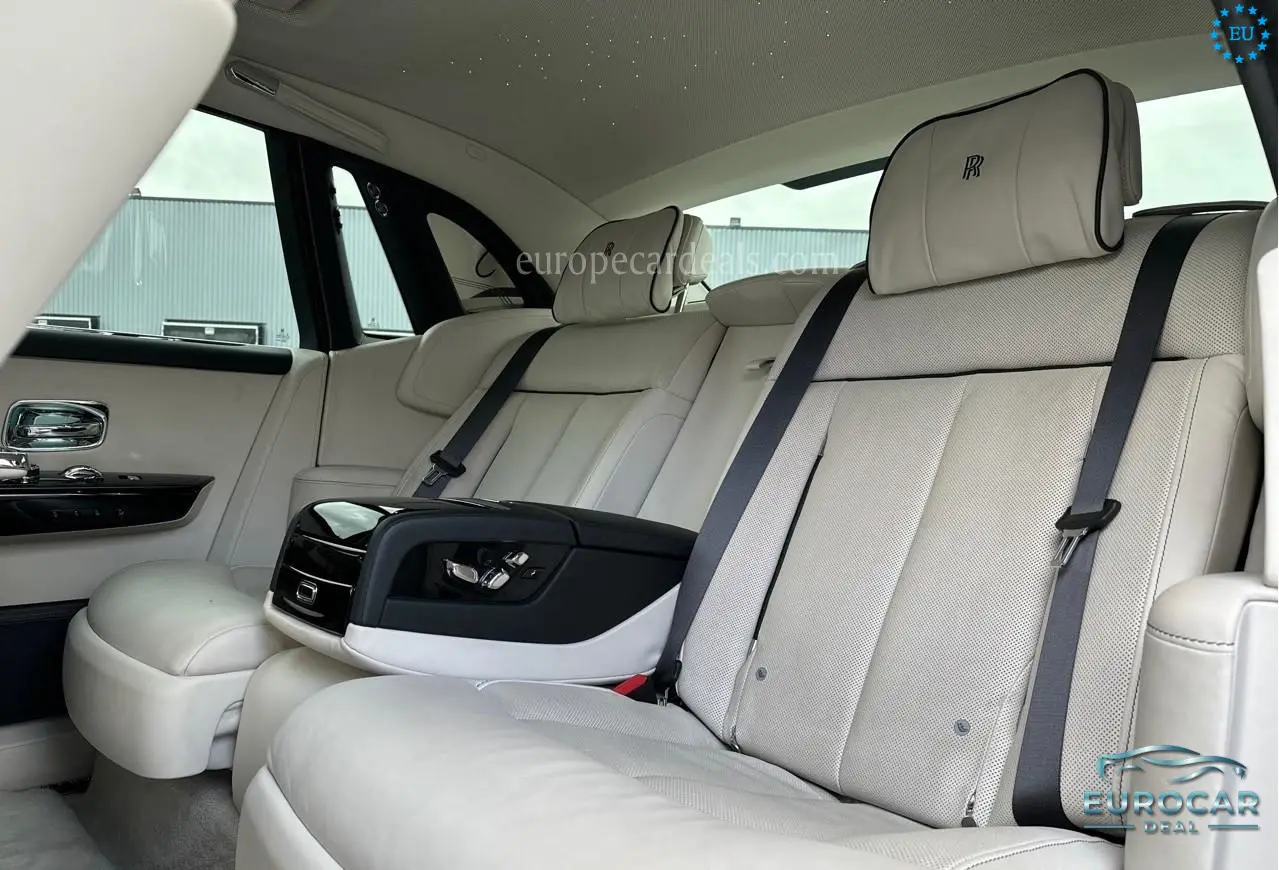 Rolls-Royce Phantom