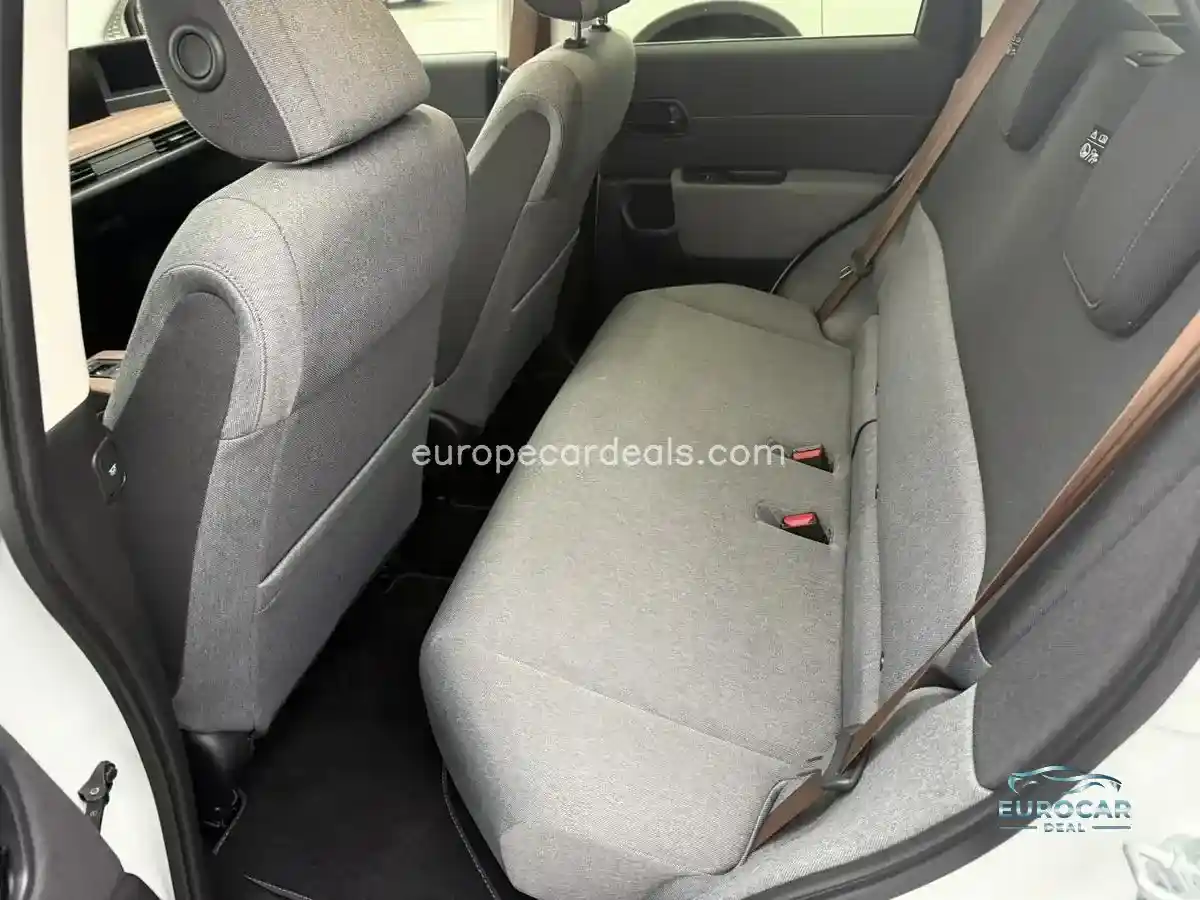Honda e