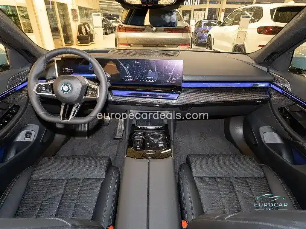 BMW i5