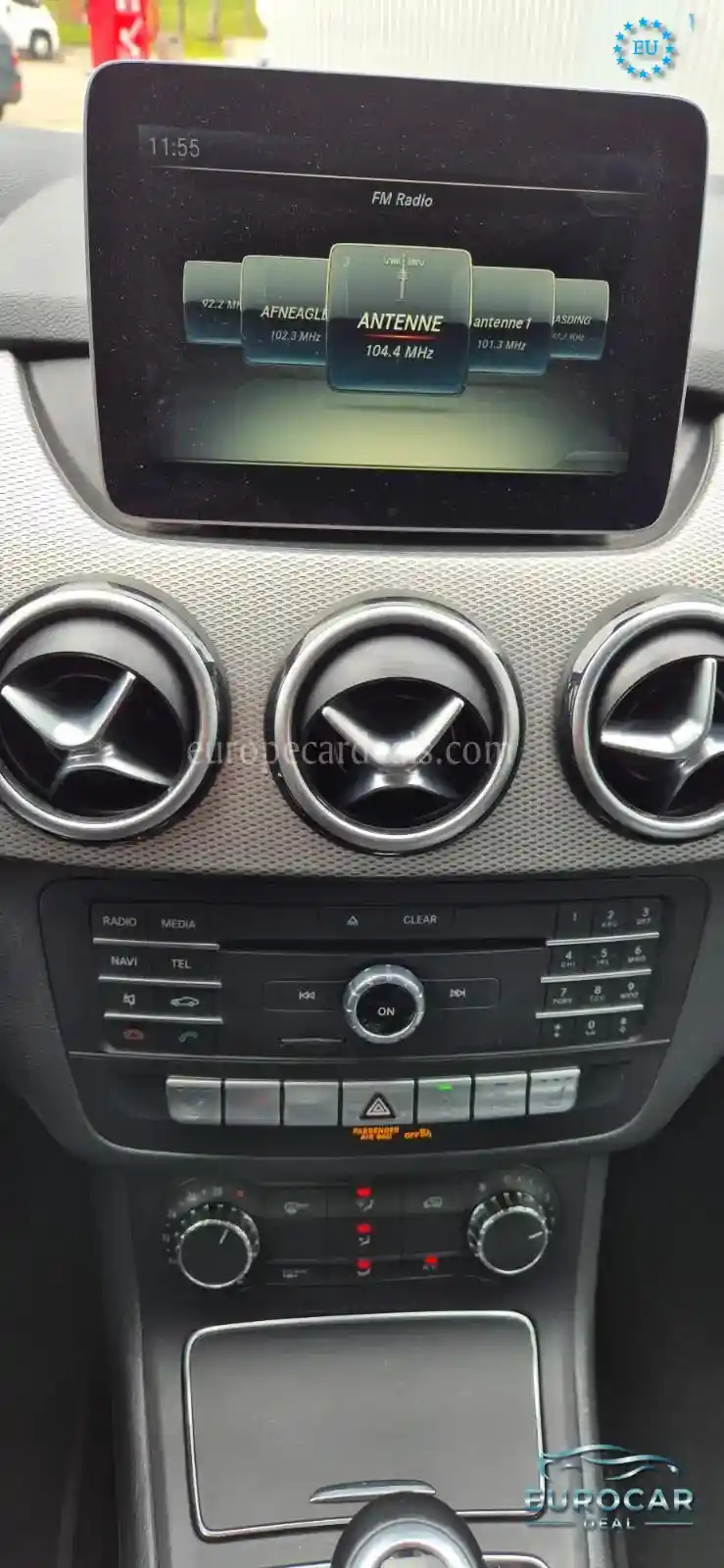 Mercedes-Benz B 200