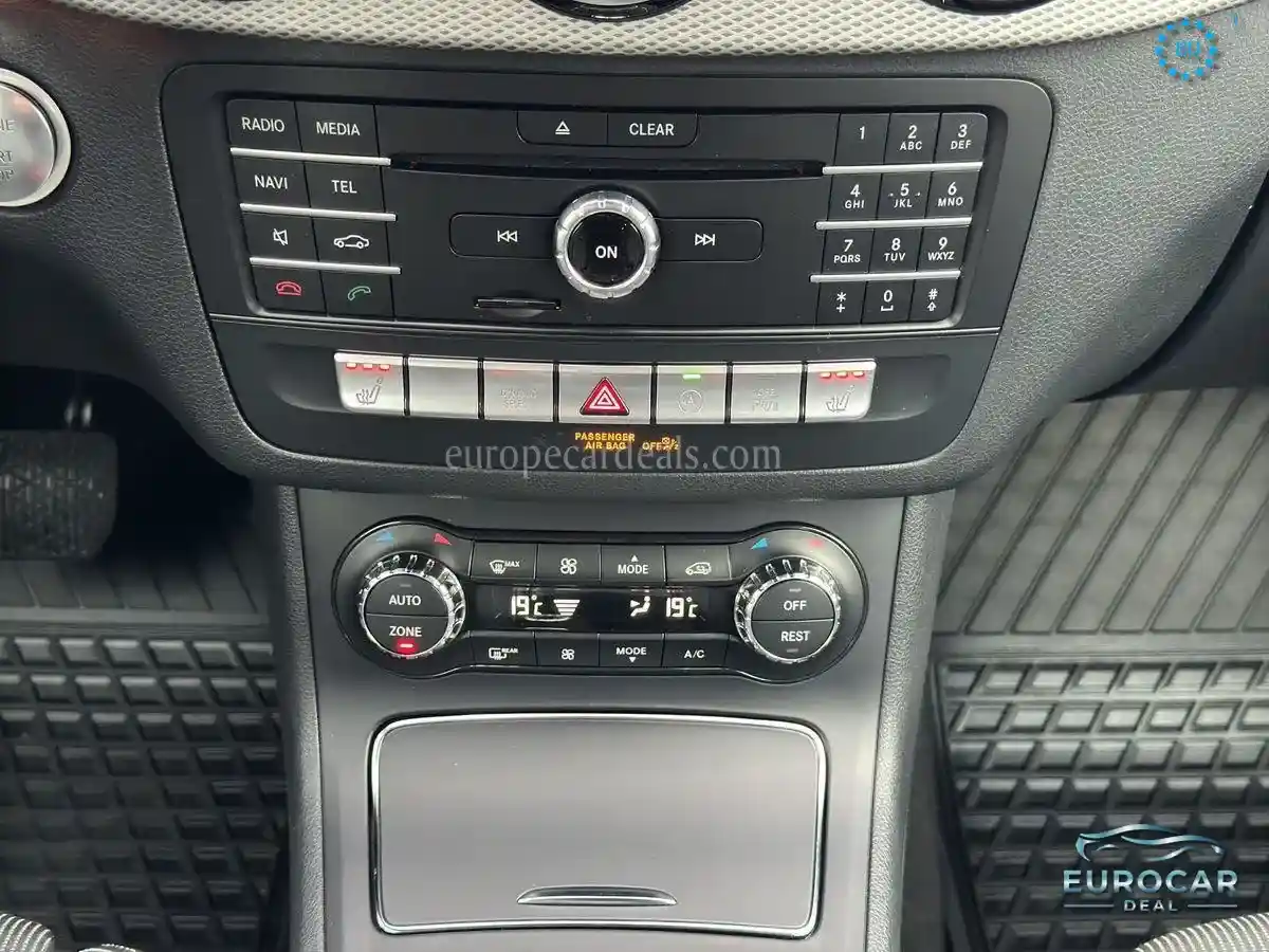 Mercedes-Benz B 200