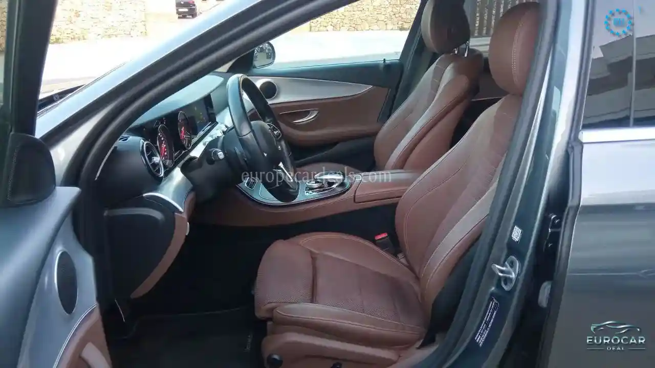 Mercedes-Benz E 300