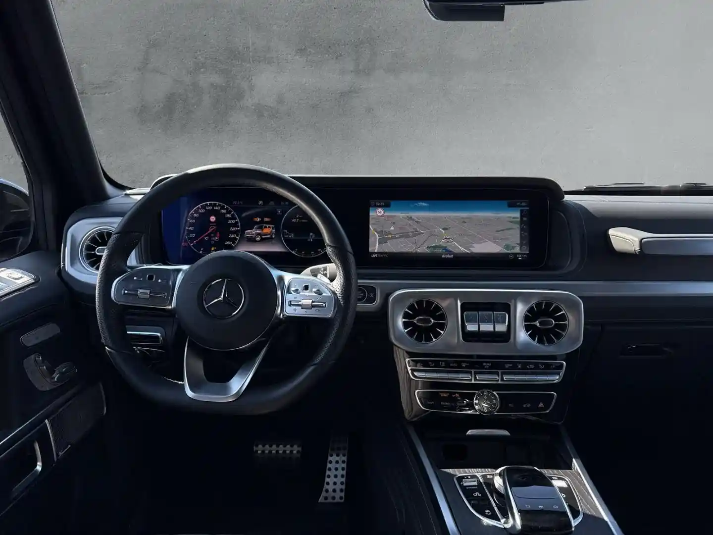 Mercedes-Benz G 500