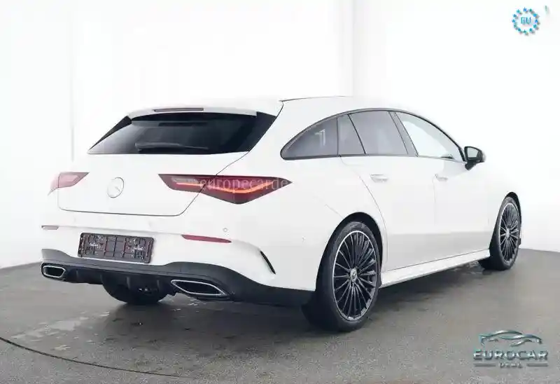 Mercedes-Benz CLA 200 Shooting Brake