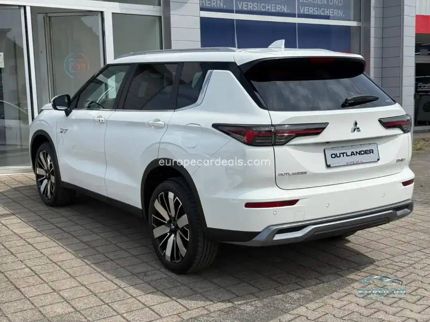 Mitsubishi Plug-in Hybrid Outlander