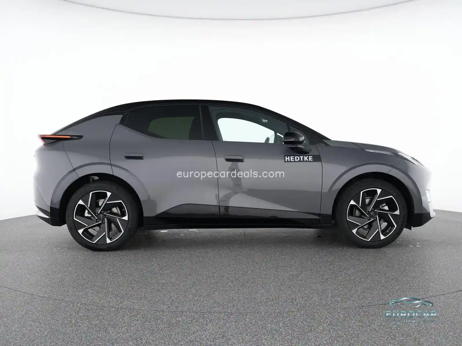 Lynk&Co 02