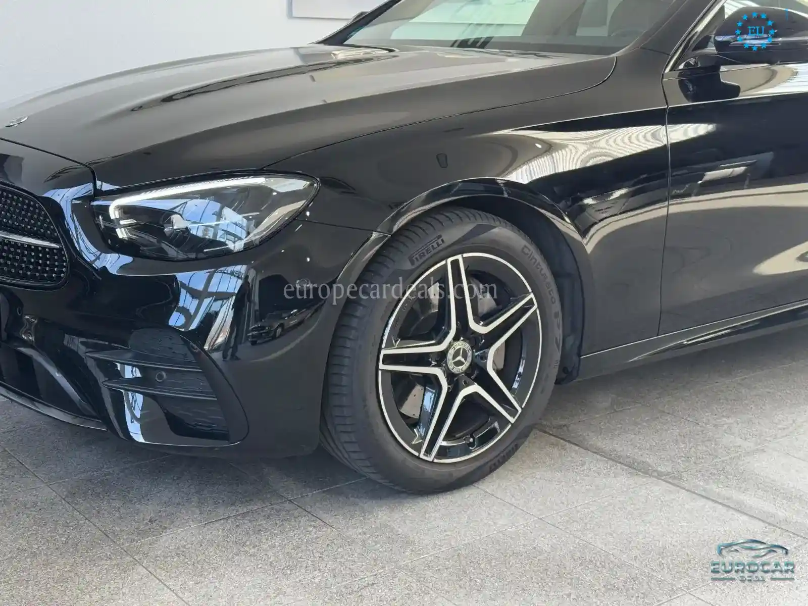 Mercedes-Benz E 200