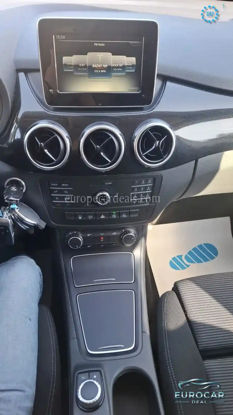 Mercedes-Benz B 220