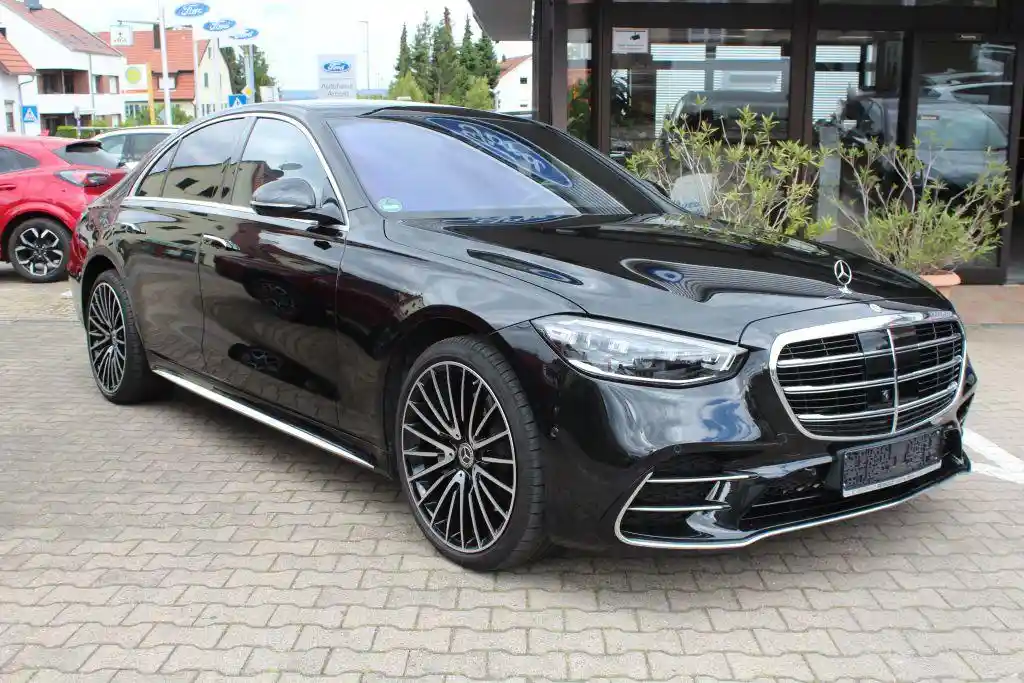 Mercedes-Benz S 500