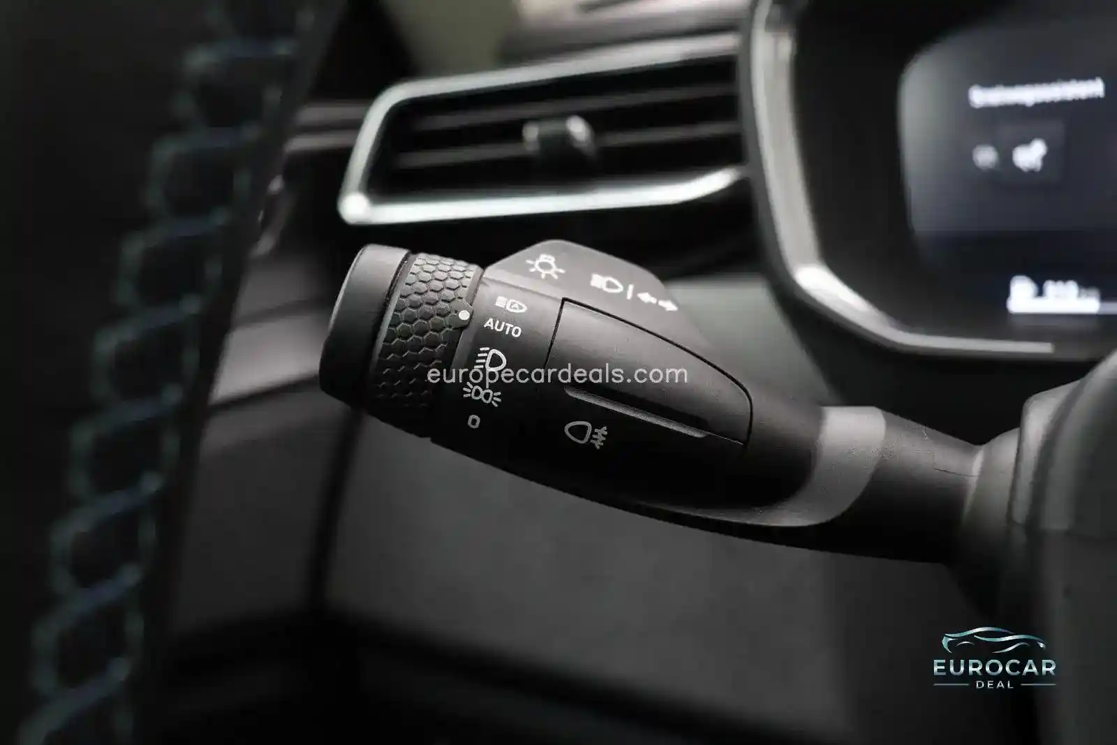 Lynk&Co 01