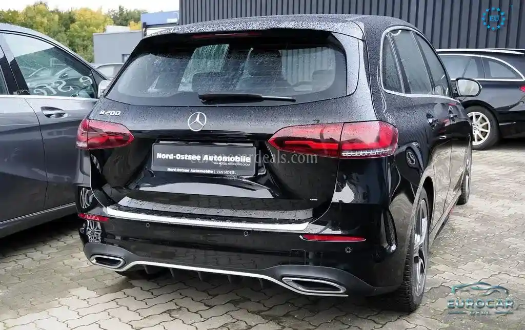 Mercedes-Benz B 200