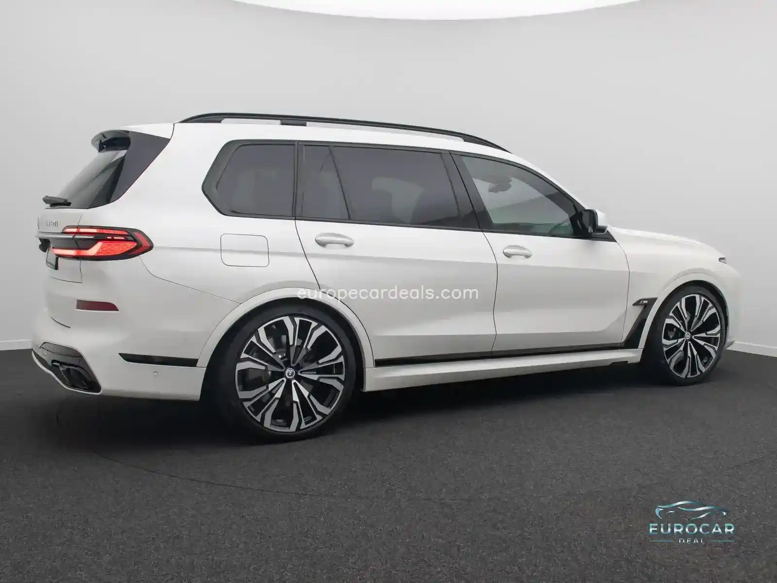 BMW X7 M60