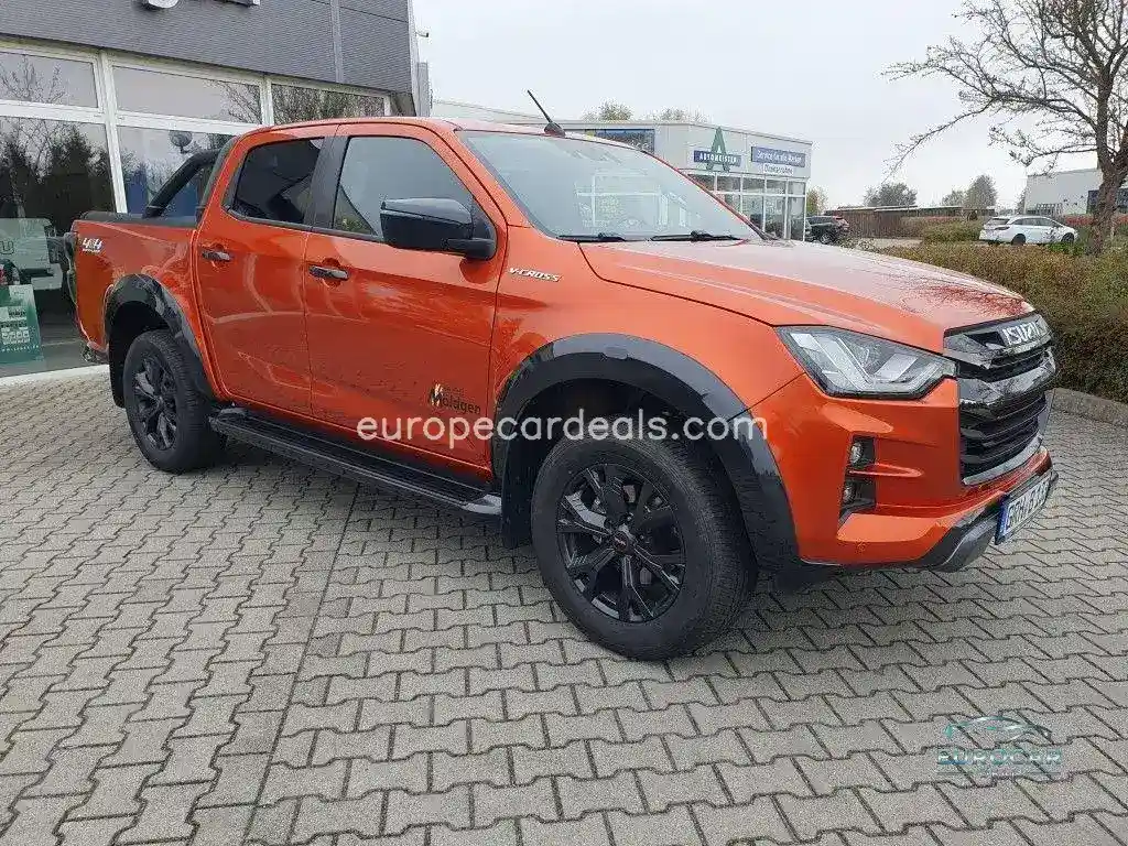 Double Cab 4WD V-Cross Überrollbügel AHZV