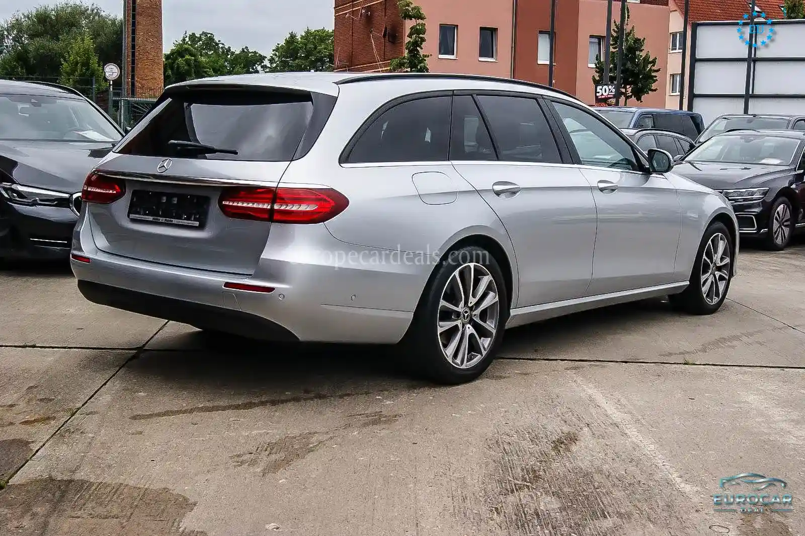 Mercedes-Benz E 200