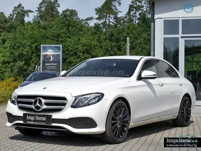 Mercedes-Benz E 220