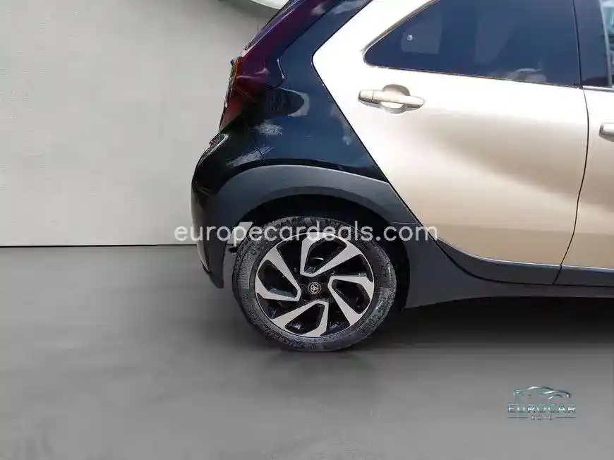 Toyota Aygo (X)