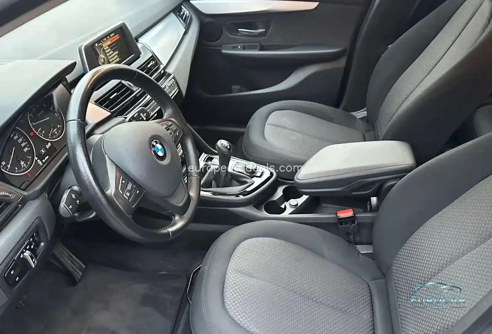 BMW 218