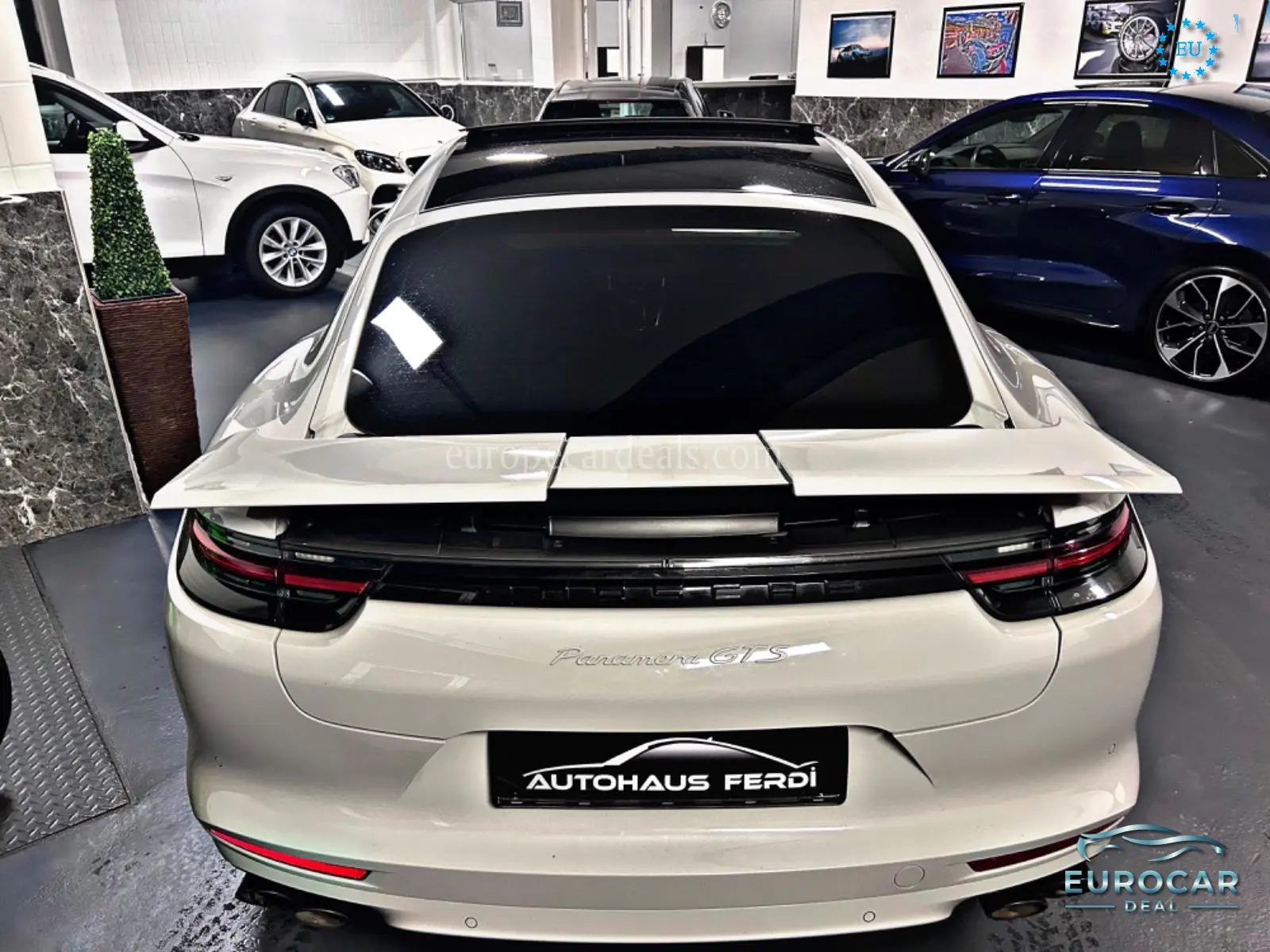 Porsche Panamera