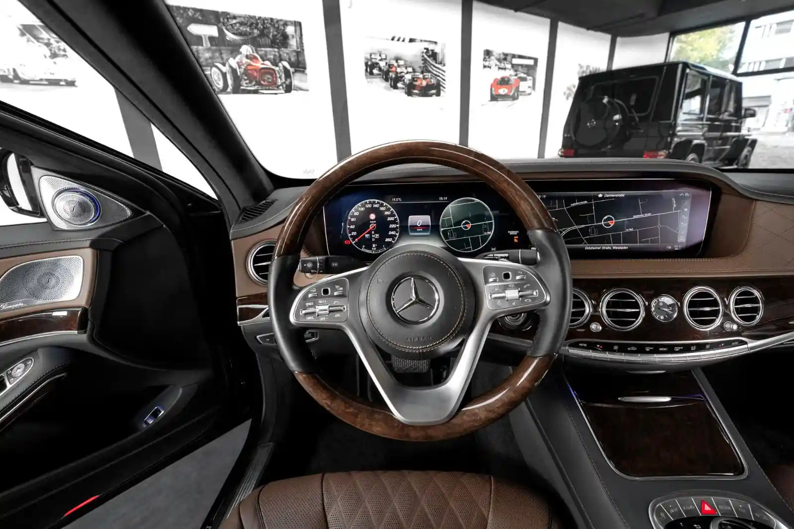 Mercedes-Benz S 560