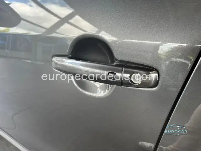 Suzuki (SX4) S-Cross