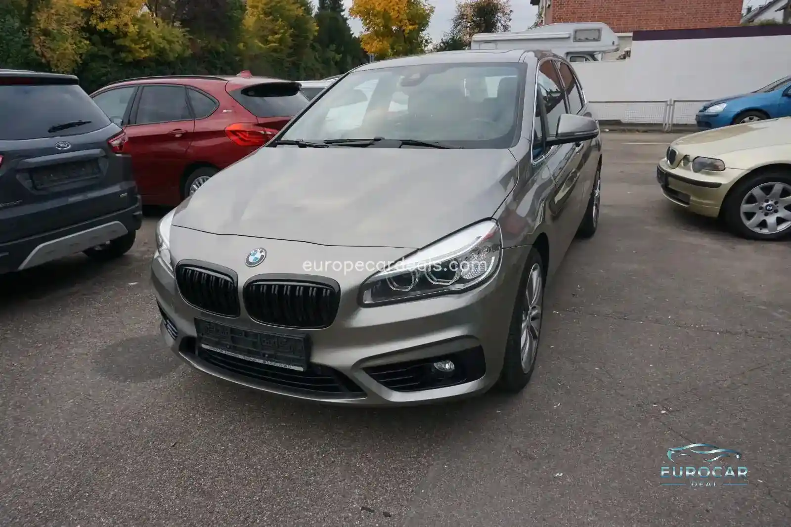 BMW 225