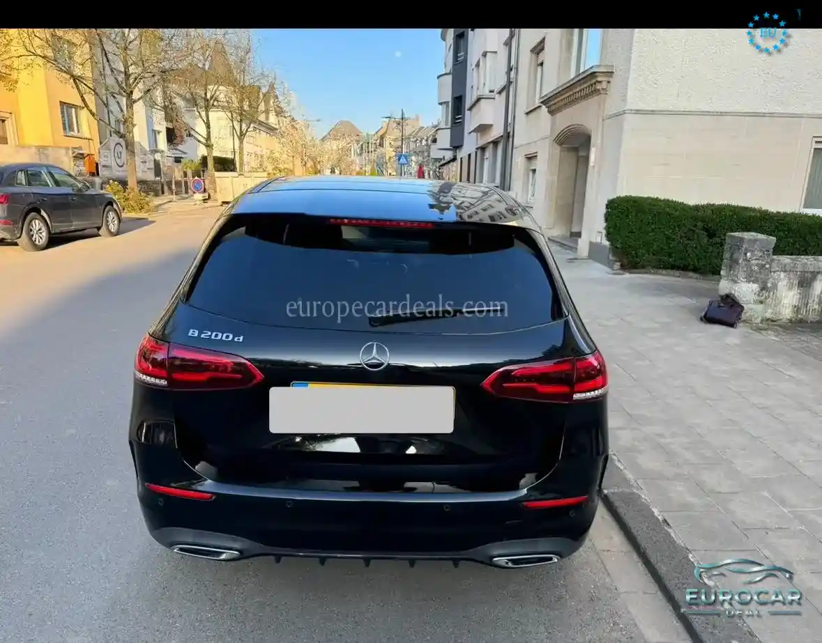 Mercedes-Benz B 200