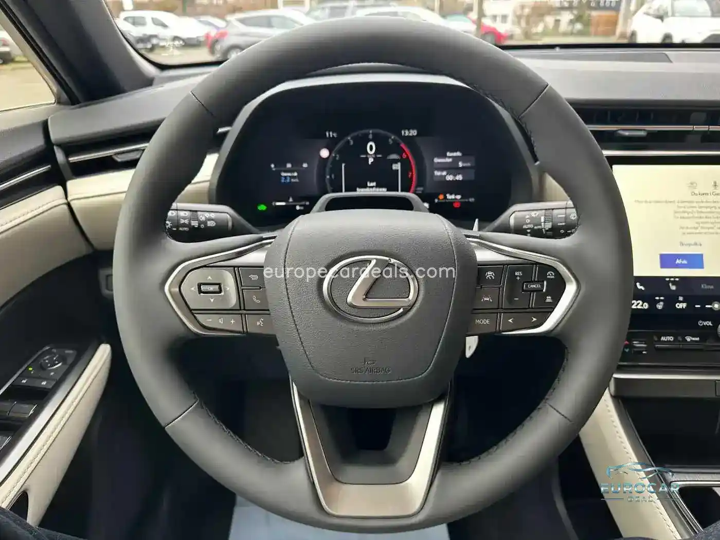 Lexus LBX