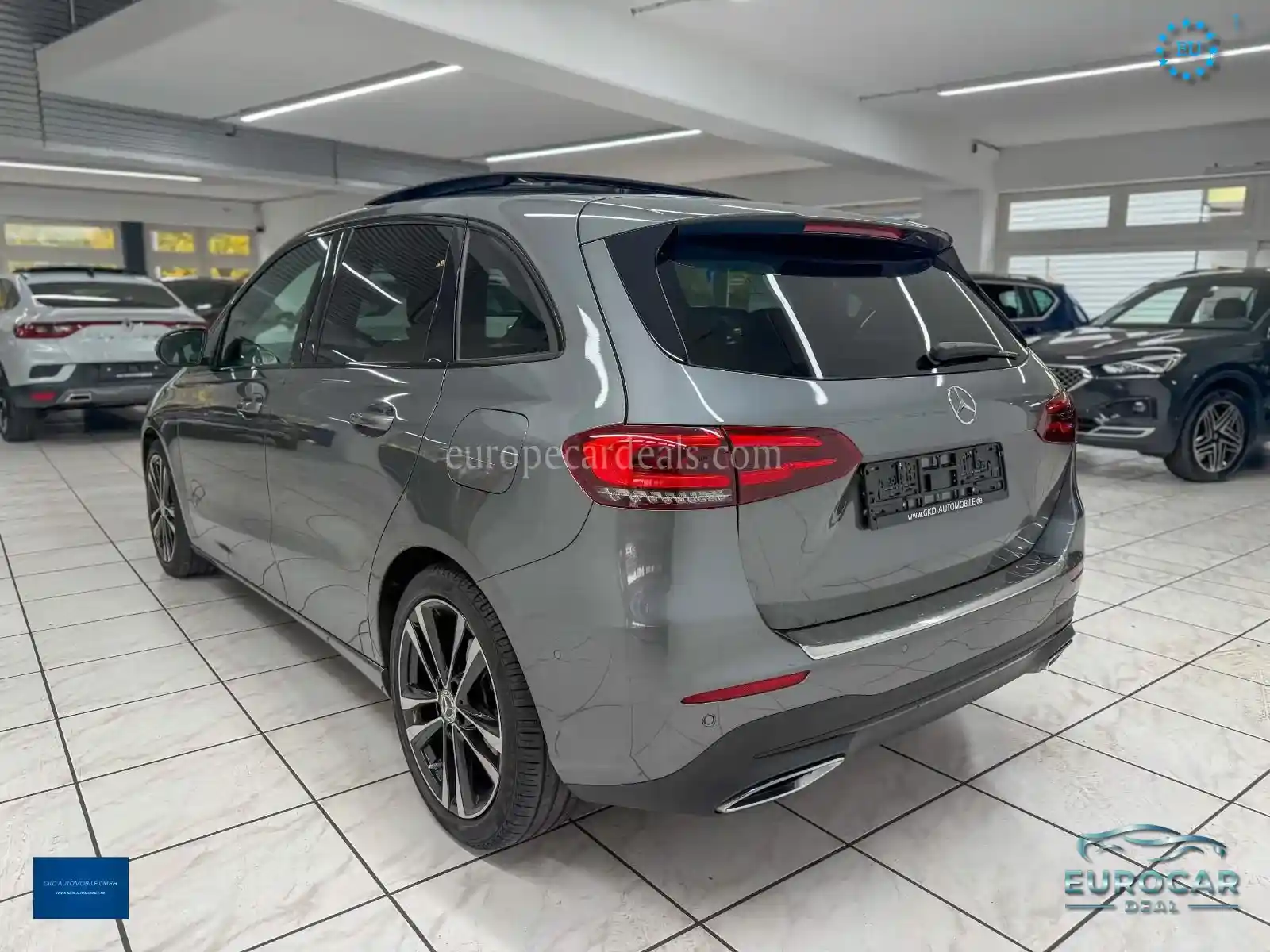 Mercedes-Benz B 200