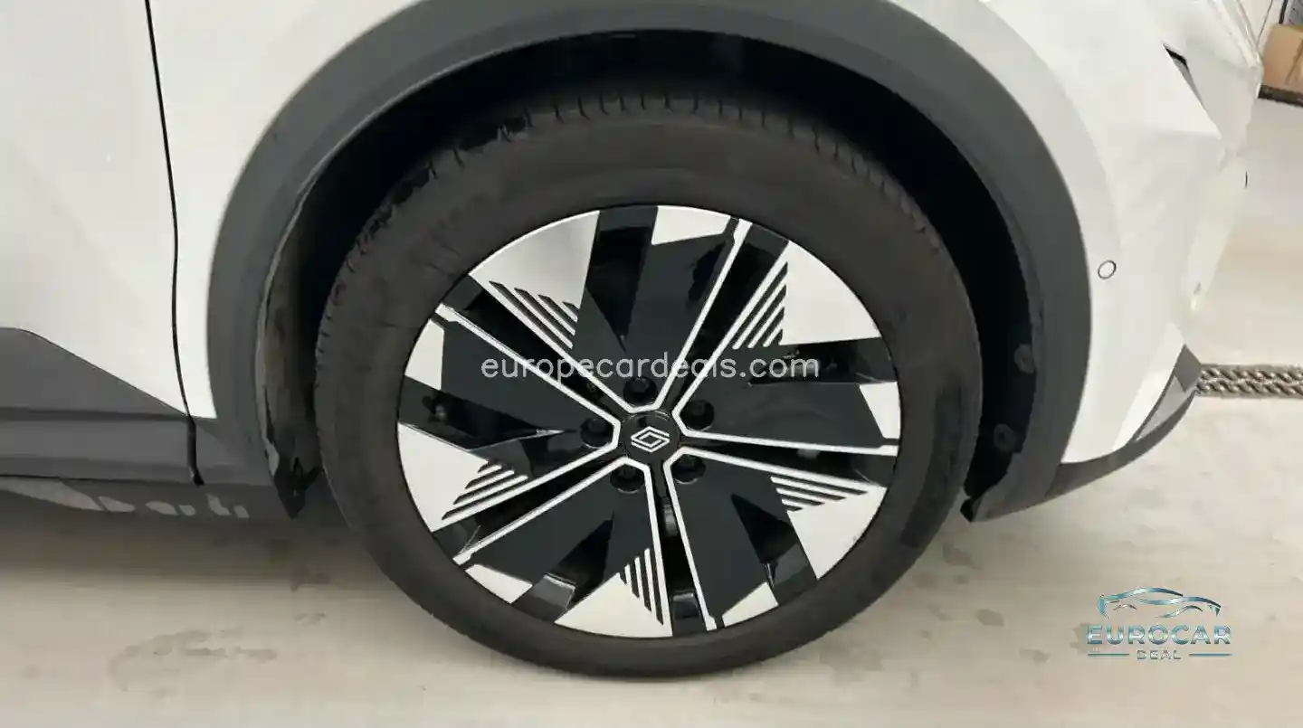 Renault Scenic E-TECH