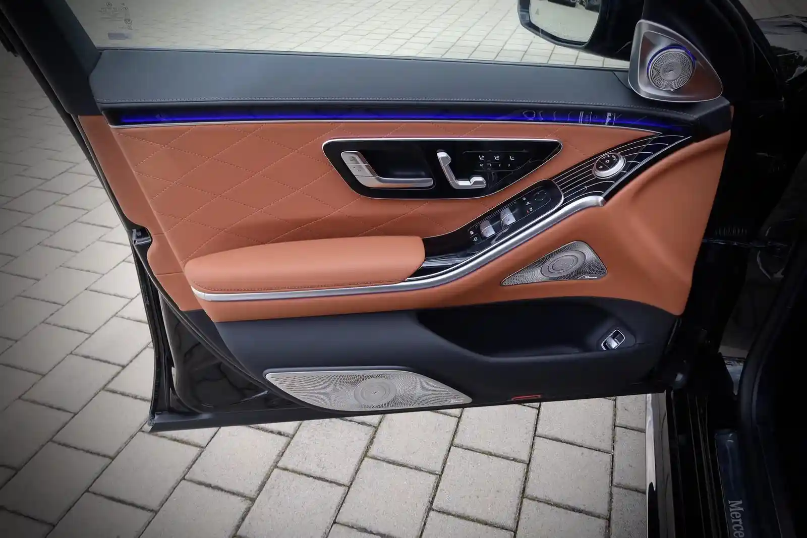 Mercedes-Benz S 500