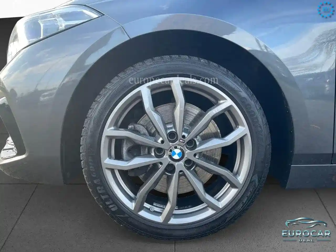 BMW 120