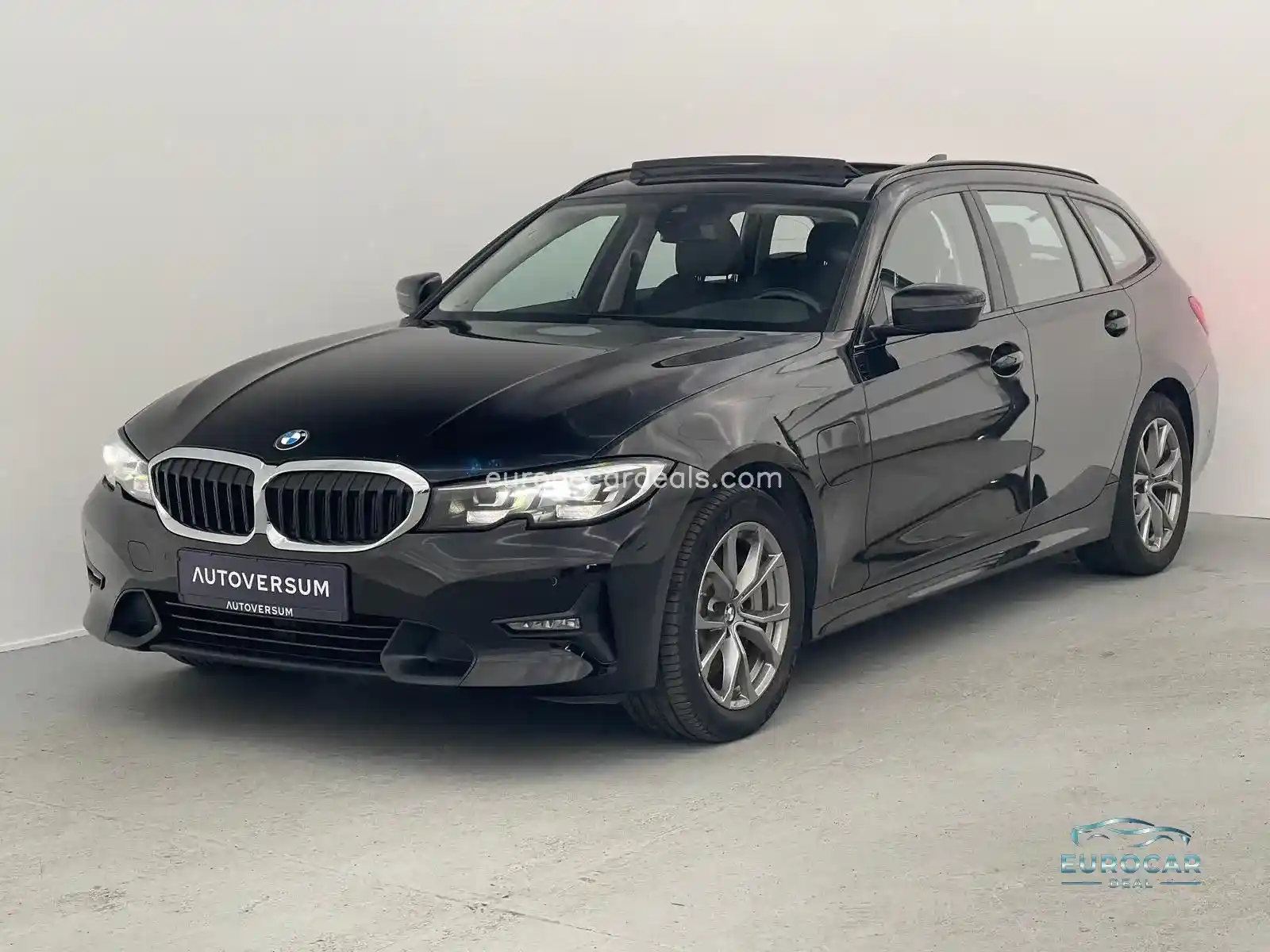 BMW 330