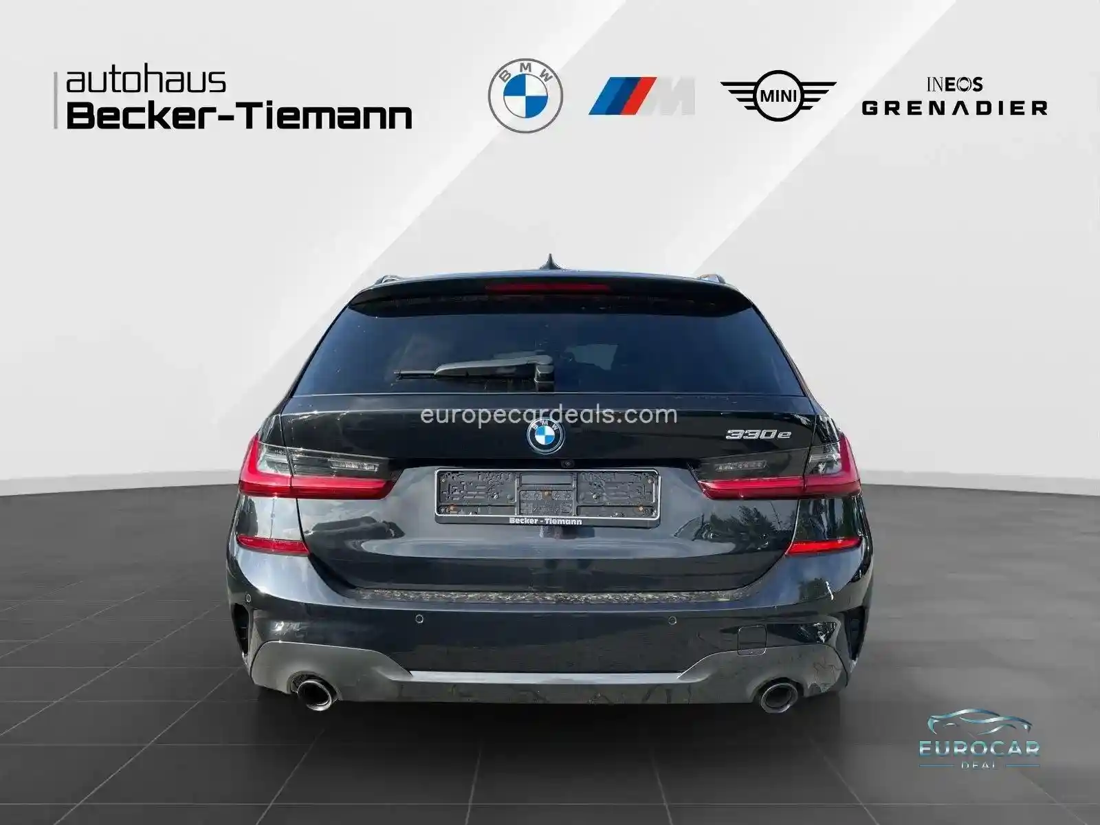 BMW 330