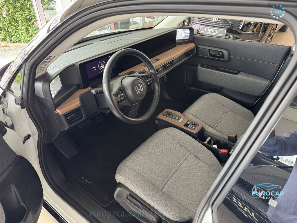 Honda e