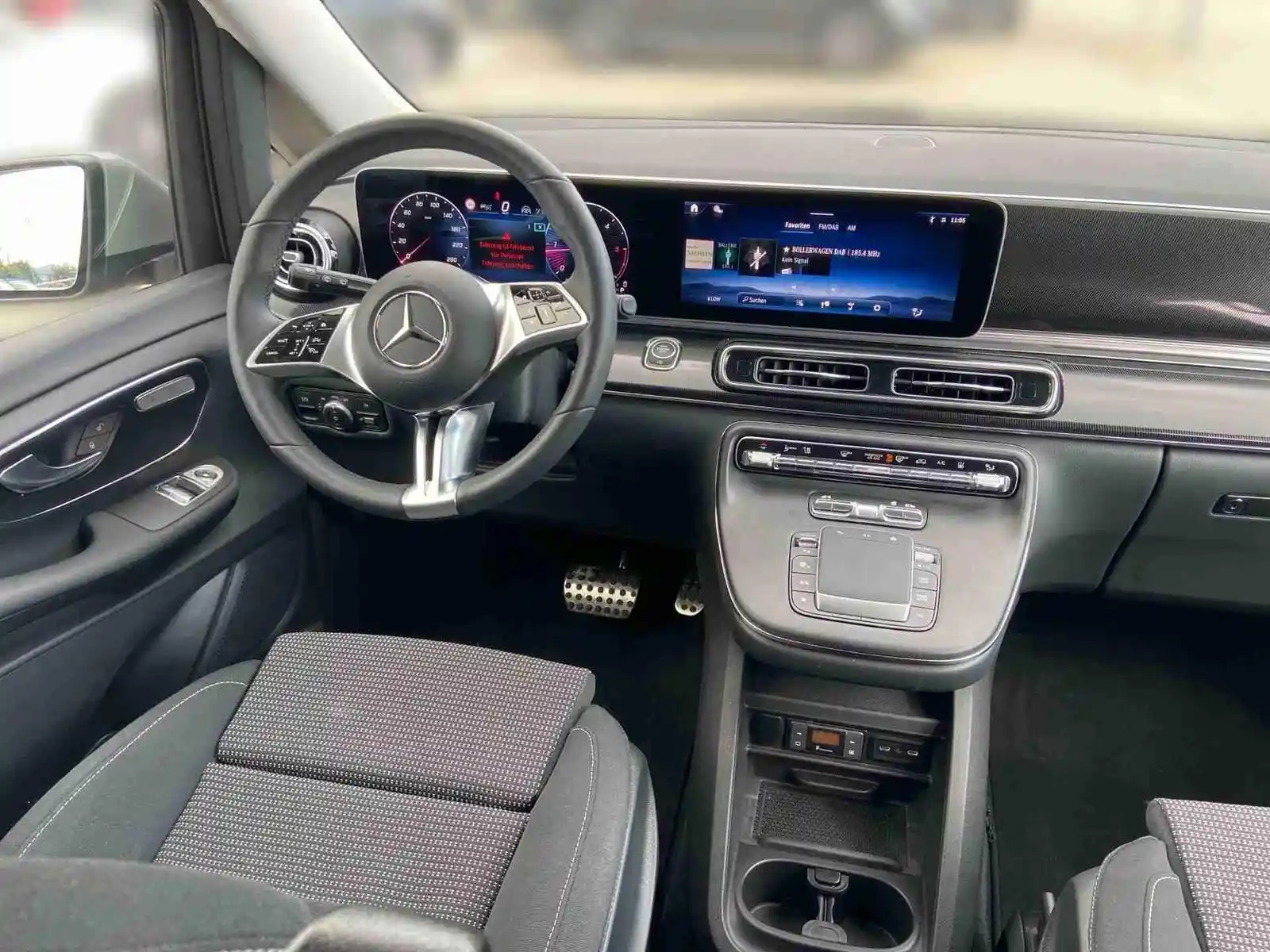 Mercedes-Benz V 250