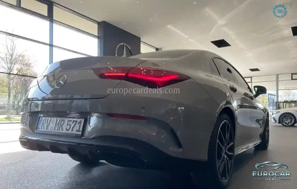 Mercedes-Benz CLA 220
