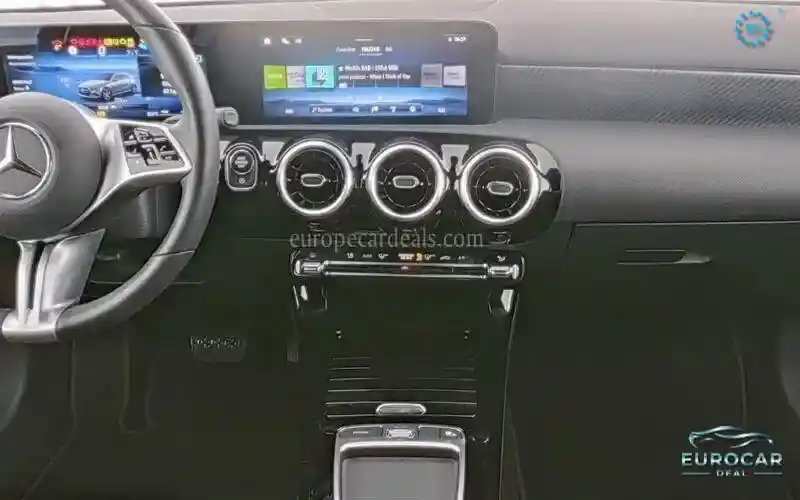 Mercedes-Benz A 180