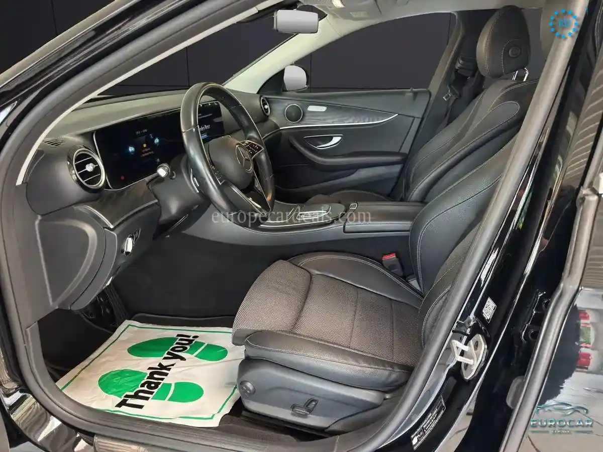 Mercedes-Benz E 220