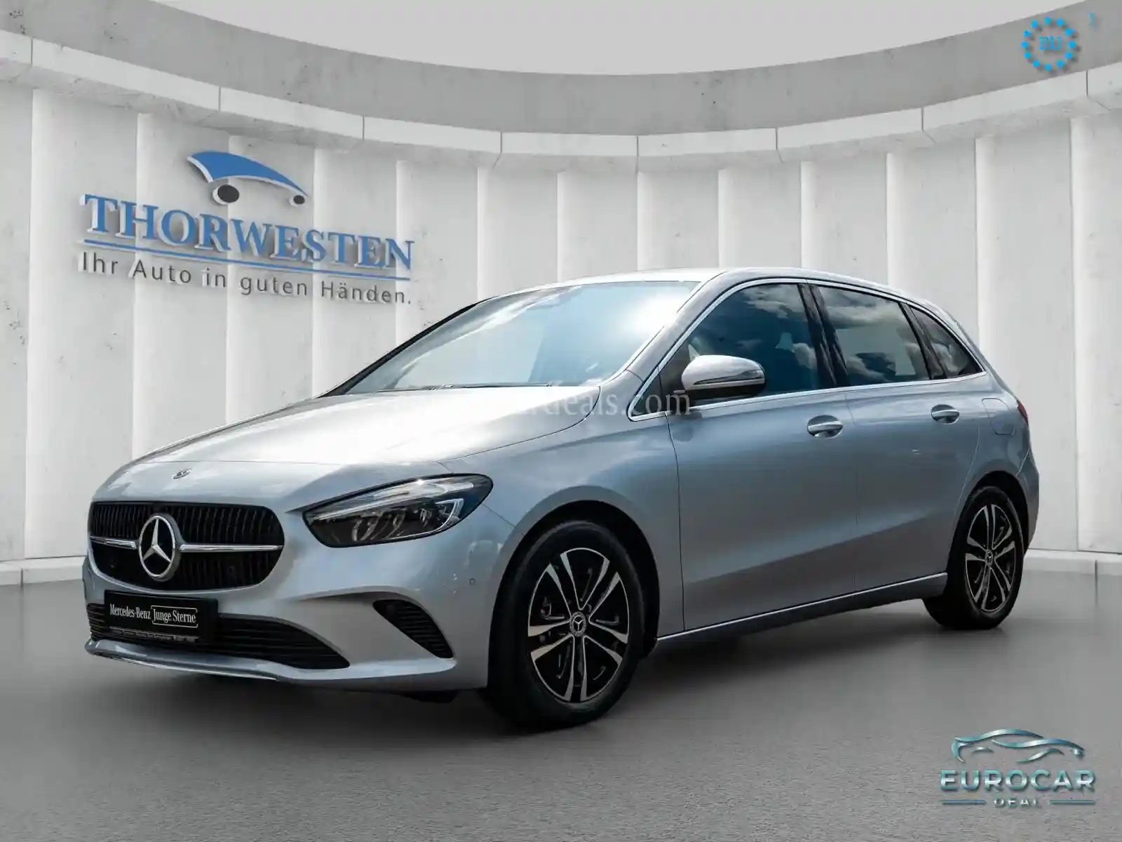 Mercedes-Benz B 180