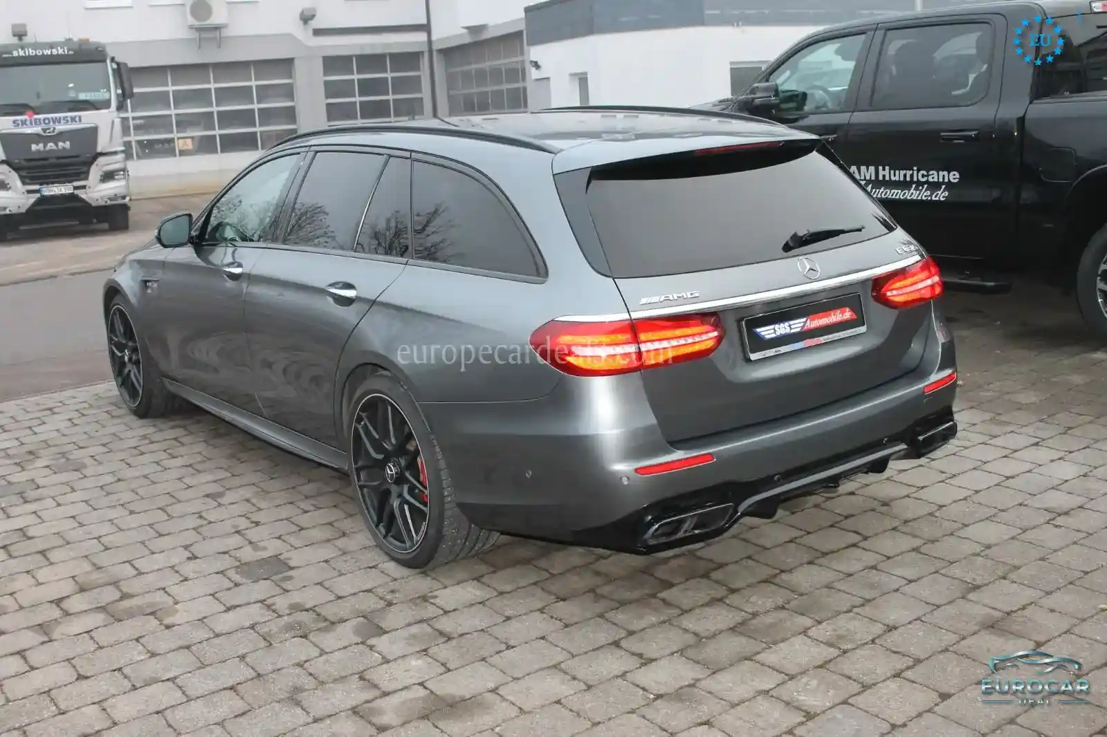 Mercedes-Benz E 63 AMG