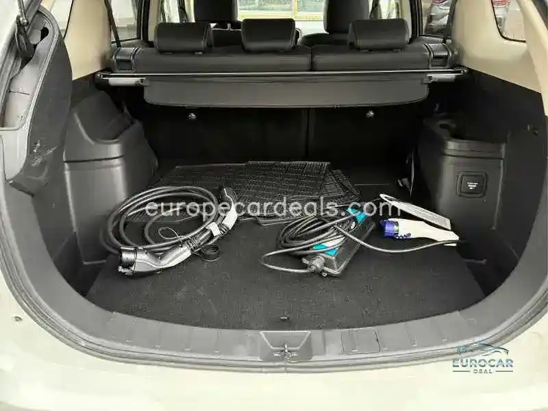 Mitsubishi Plug-in Hybrid Outlander