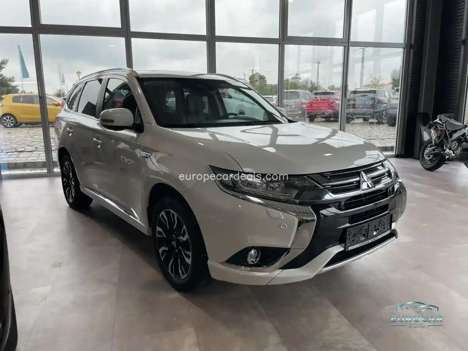 Mitsubishi Plug-in Hybrid Outlander