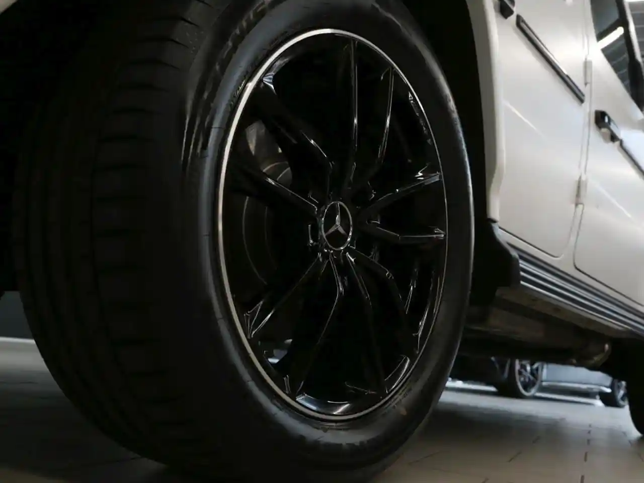 Mercedes-Benz G 500