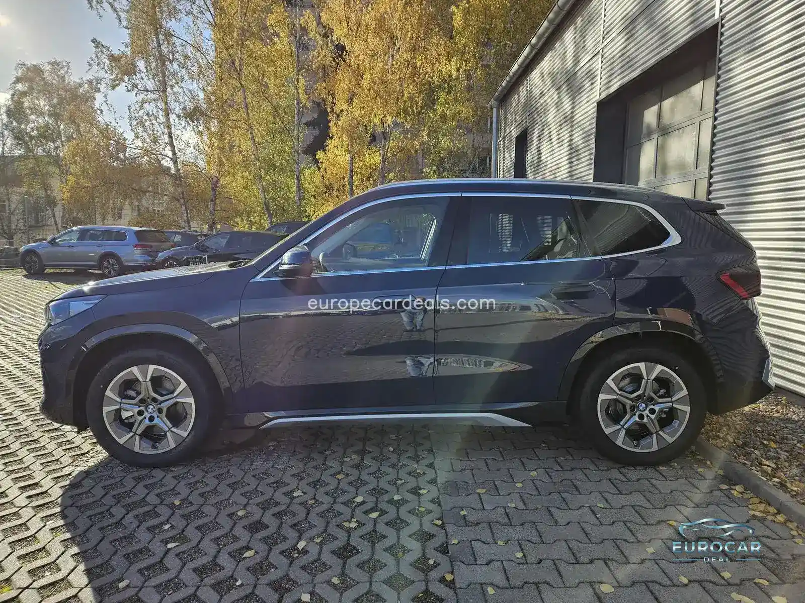 BMW iX1
