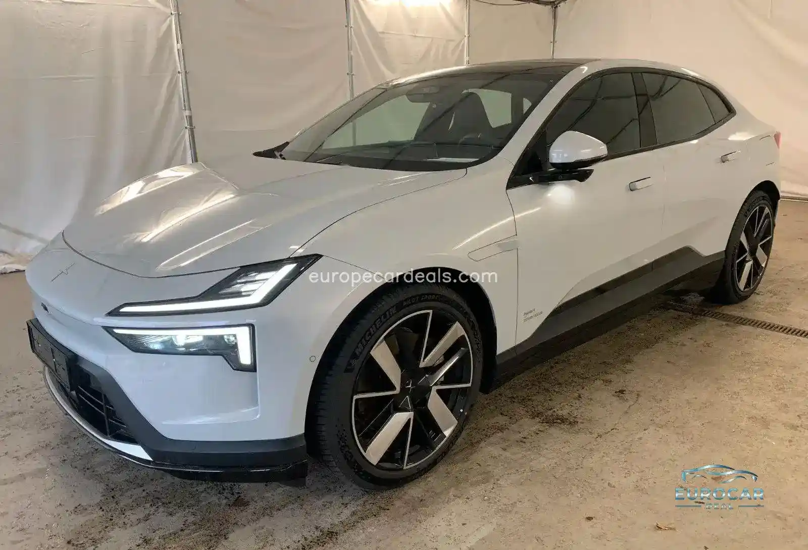 Polestar 4
