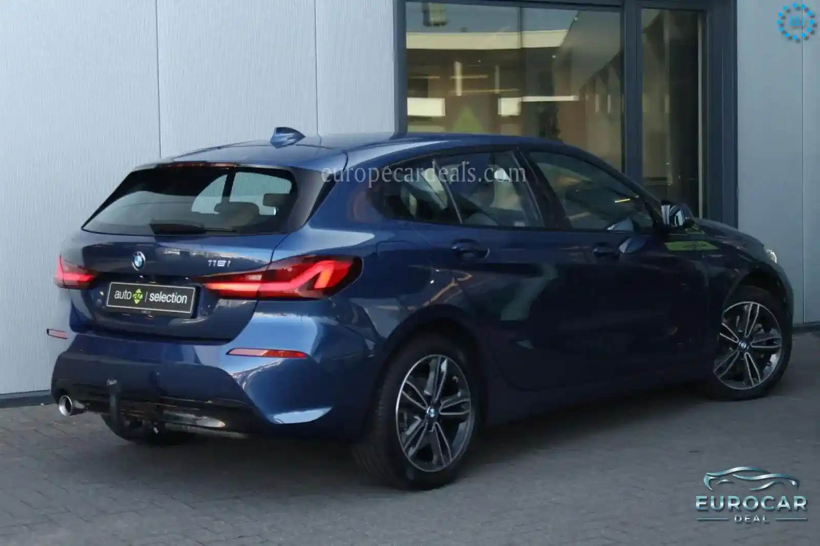 BMW 118