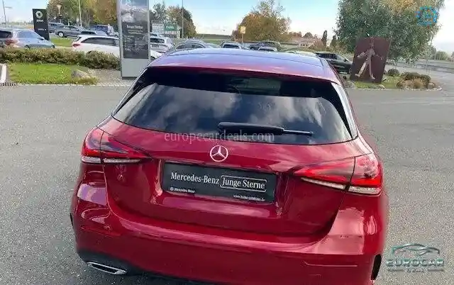 Mercedes-Benz A 200