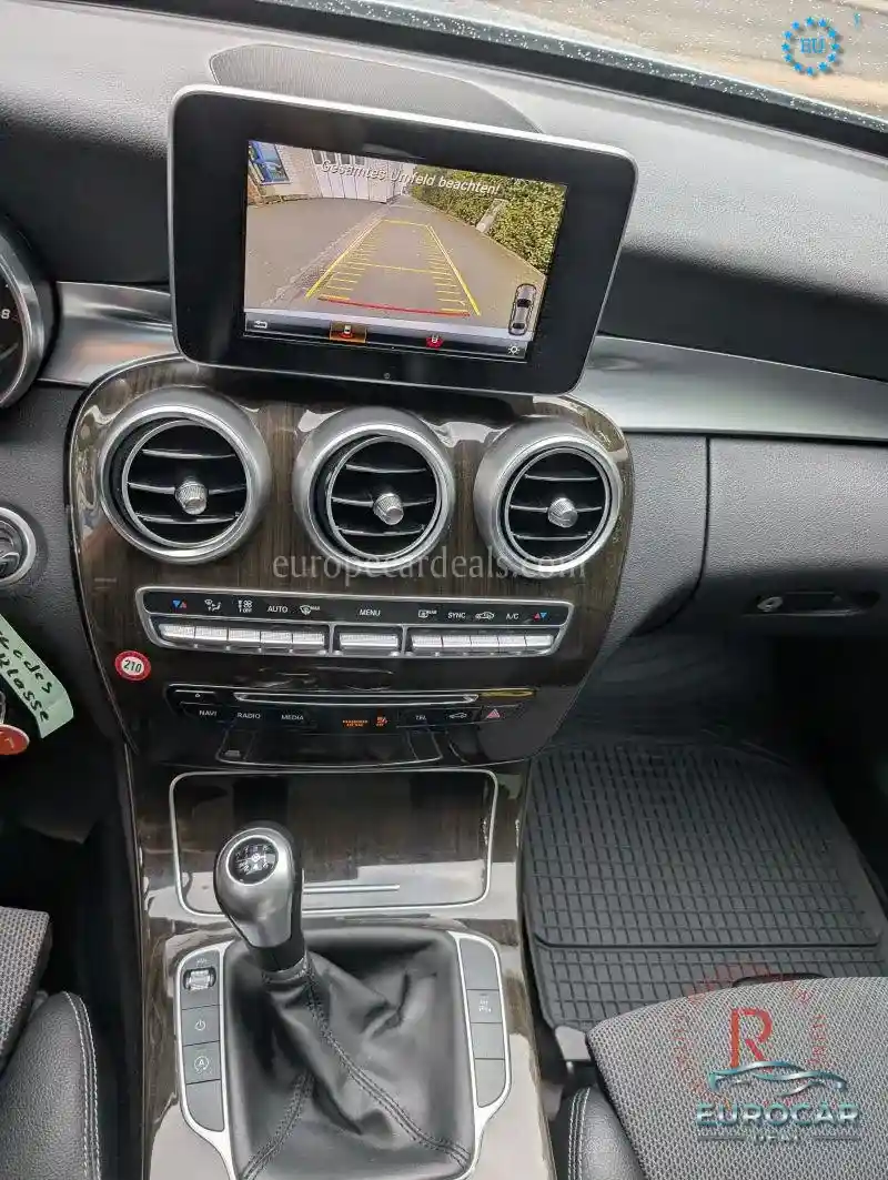 Mercedes-Benz C 180