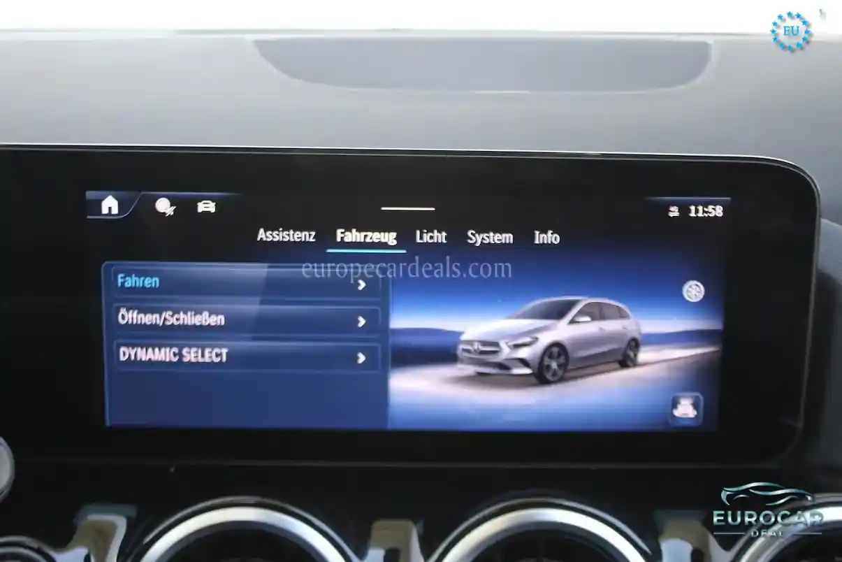 Mercedes-Benz B 180